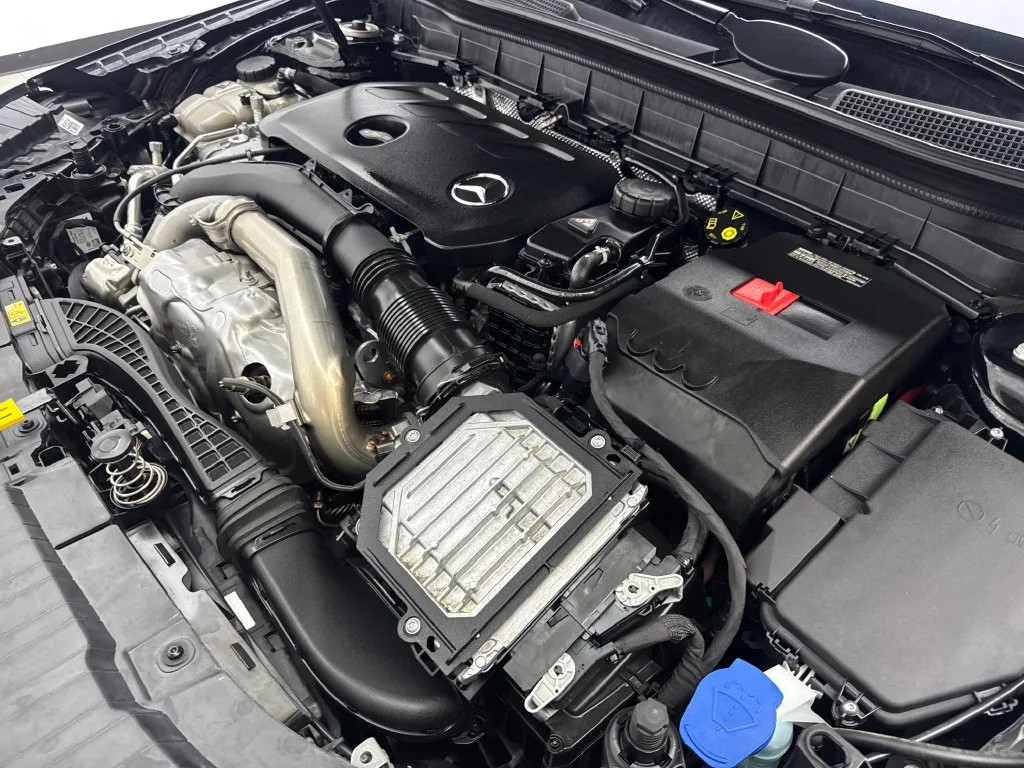 Mercedes-Benz GLB photo 75