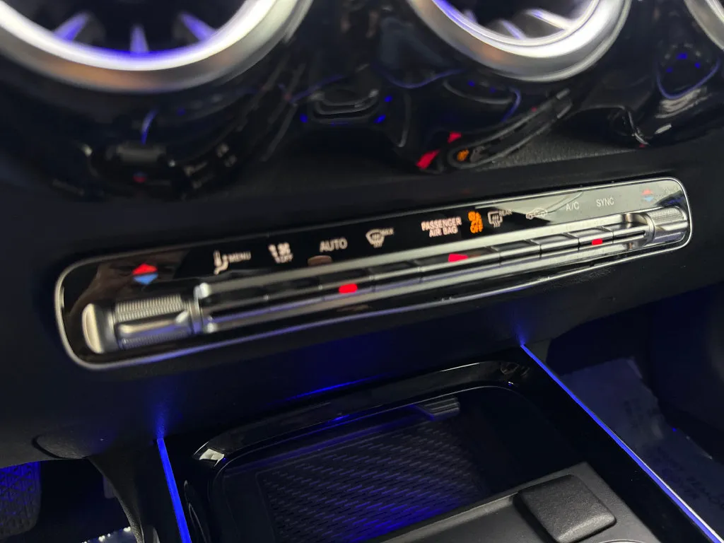Mercedes-Benz GLB photo 66