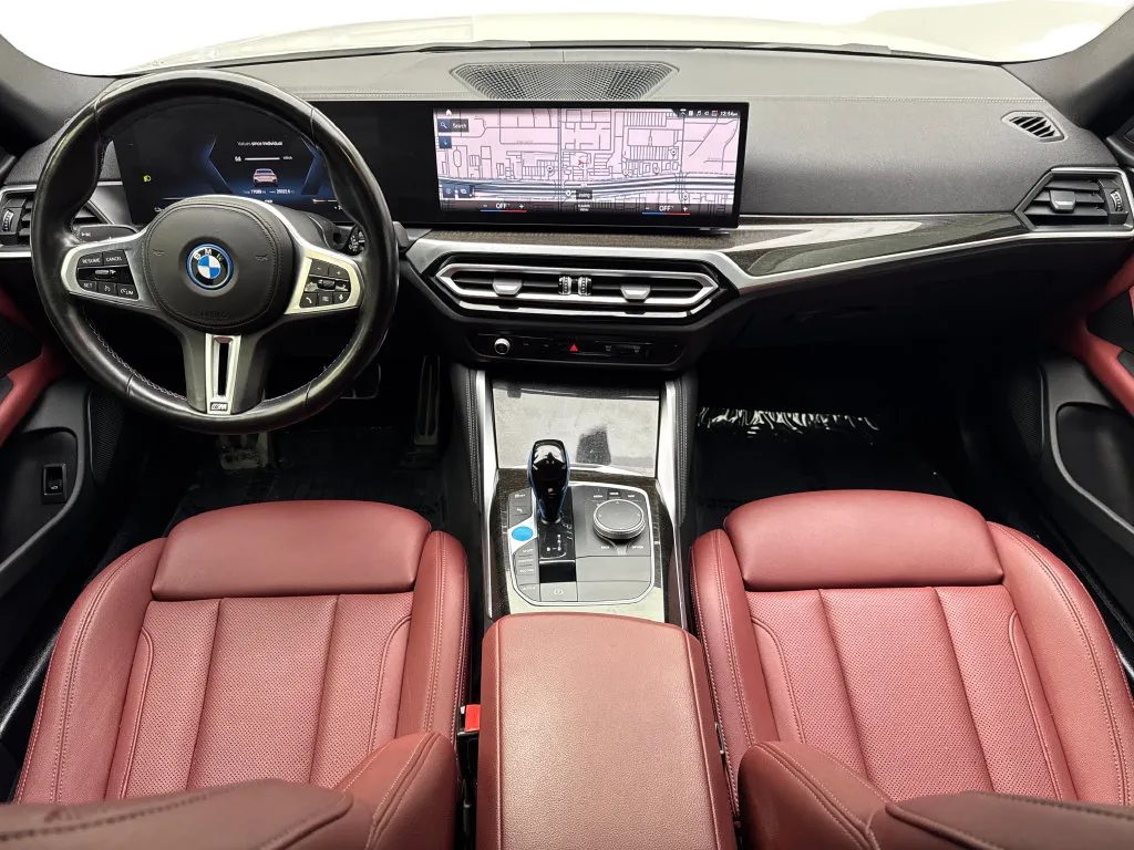 BMW i4 photo 53
