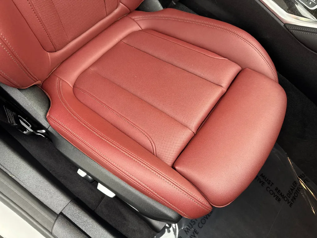 BMW i4 photo 48