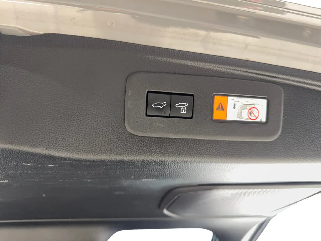 Lexus GX photo 89