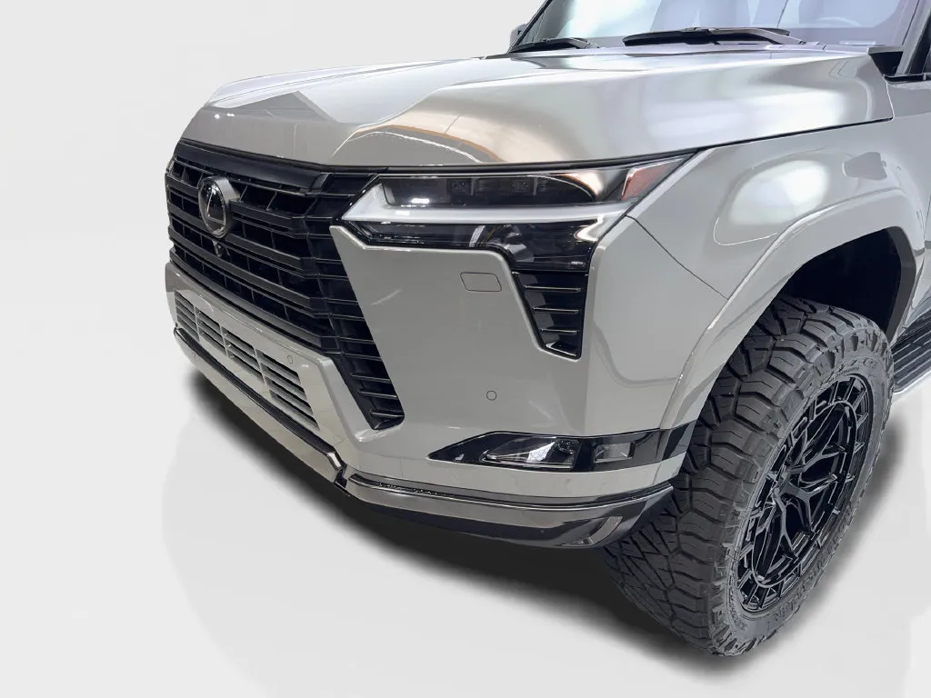 Lexus GX photo 18
