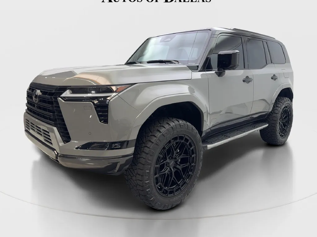 Lexus GX photo 3