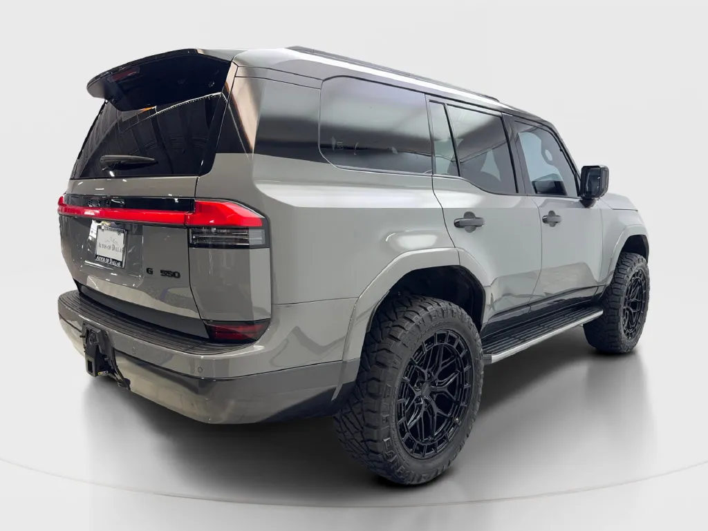 Lexus GX photo 7