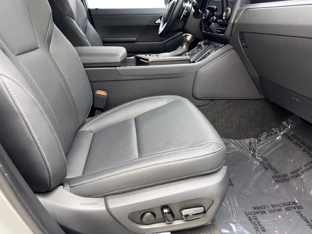 Lexus GX photo 48