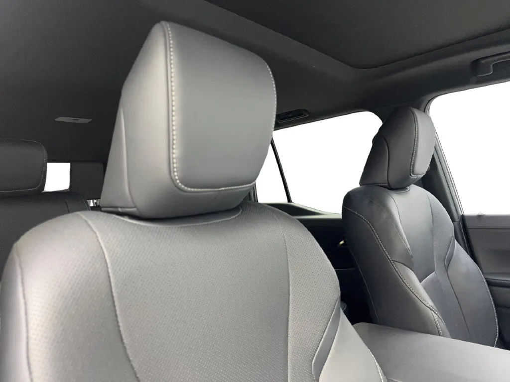 Lexus GX photo 49