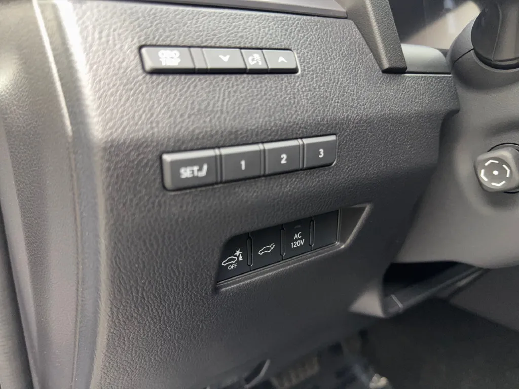 Lexus GX photo 59