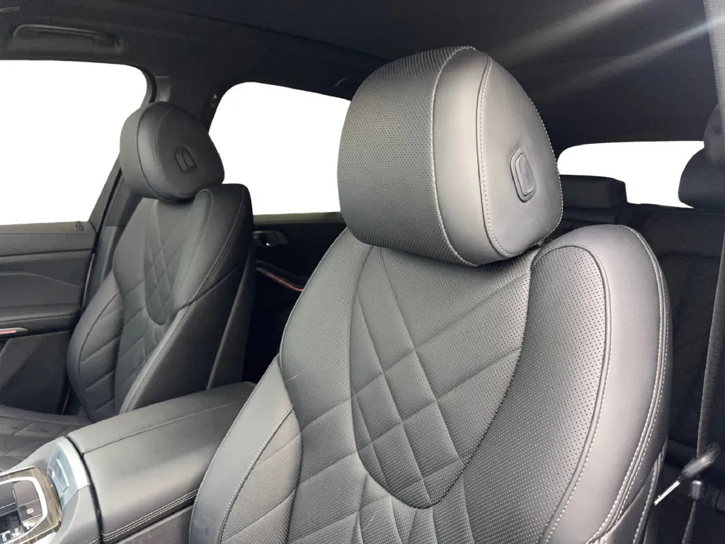 BMW X5 photo 30