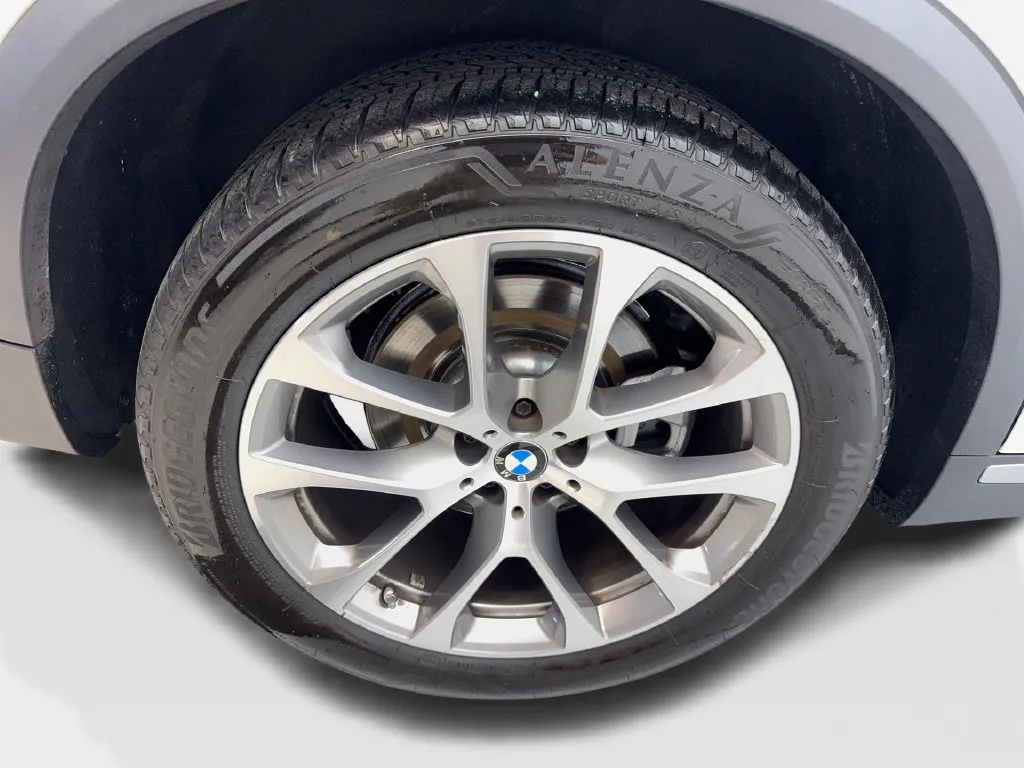 BMW X5 photo 90