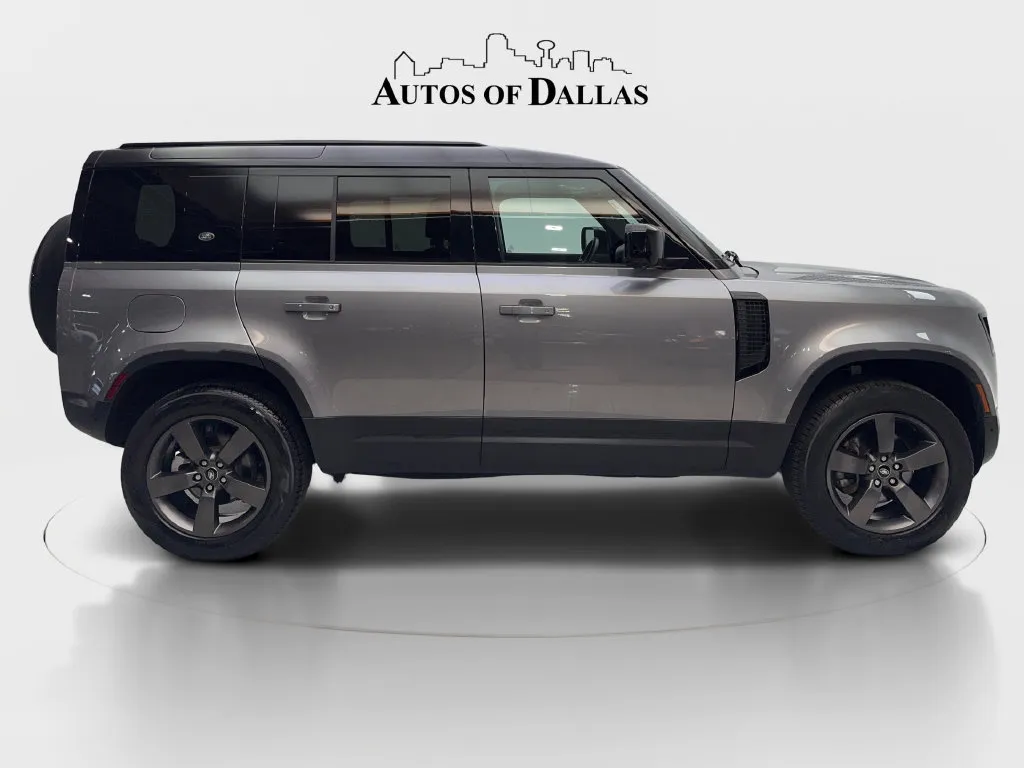 Land Rover Defender photo 6