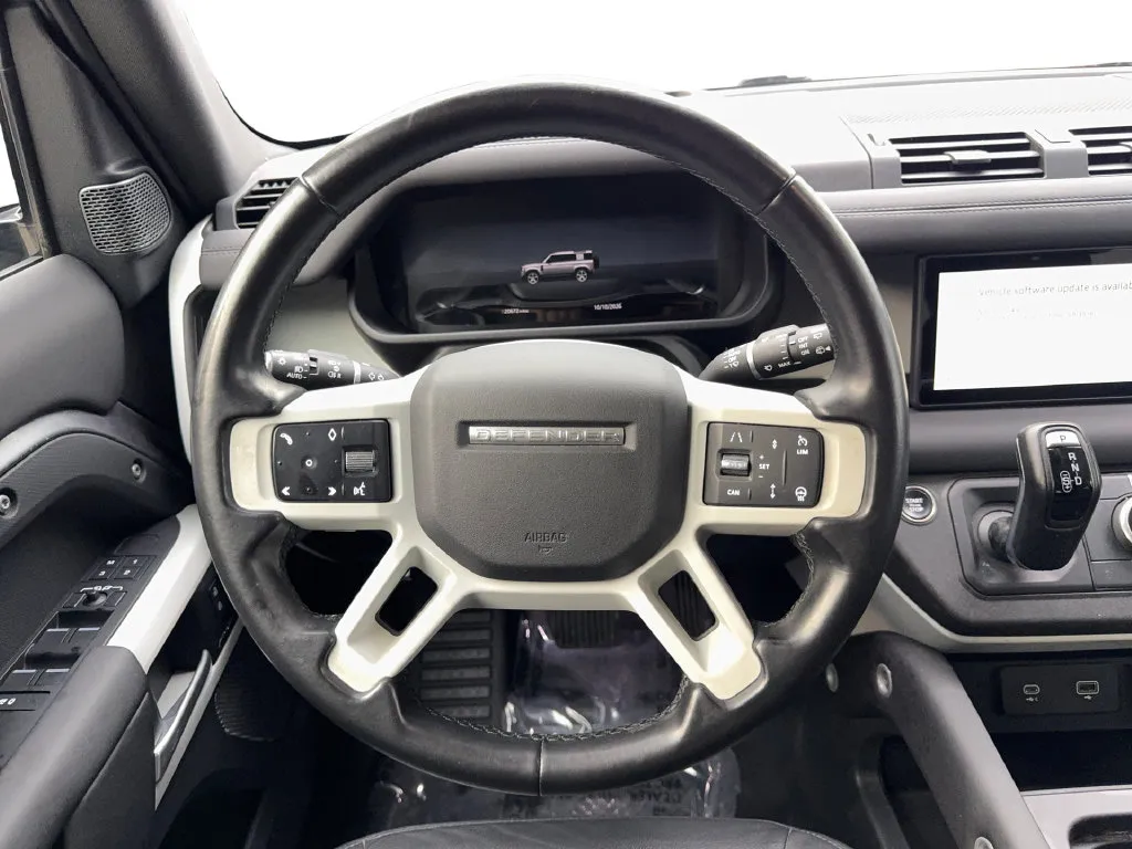 Land Rover Defender photo 57