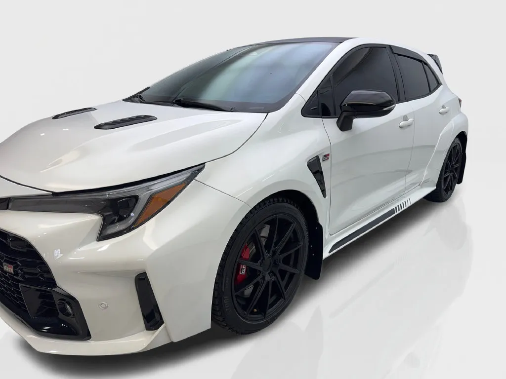 Toyota GR Corolla photo 12
