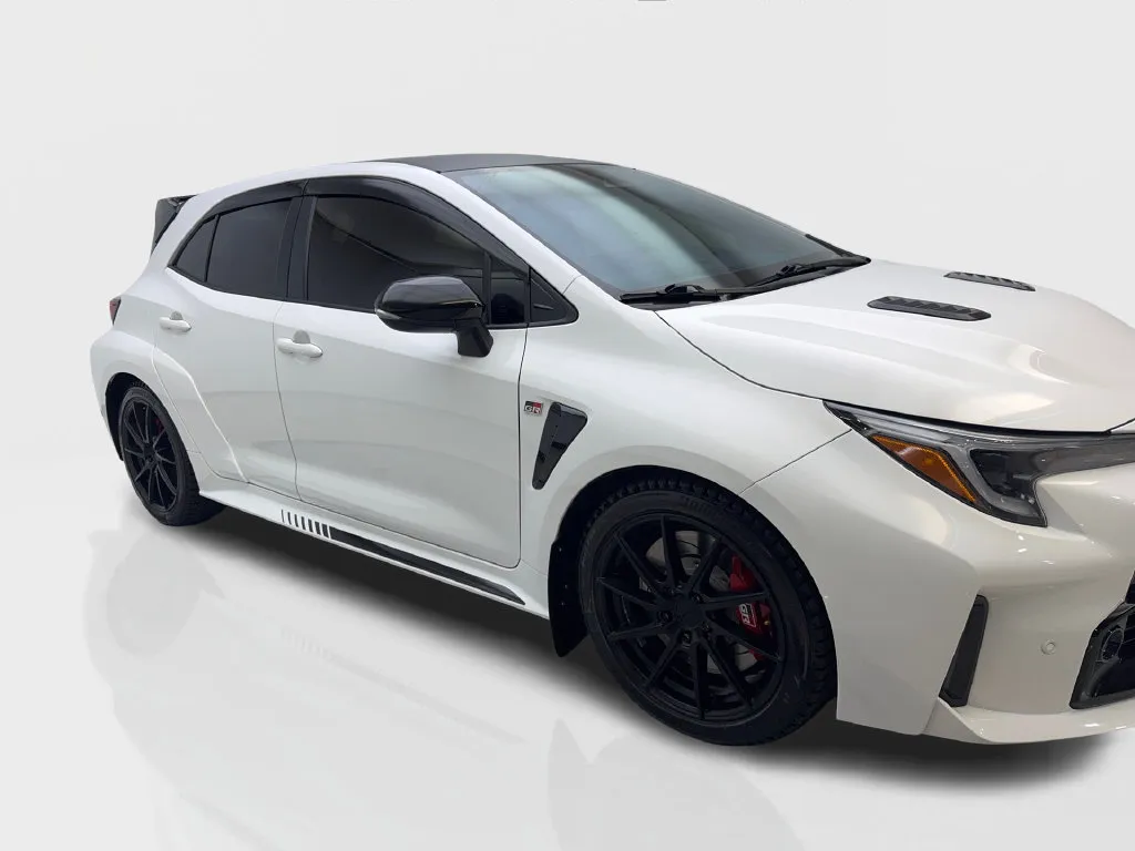 Toyota GR Corolla photo 14