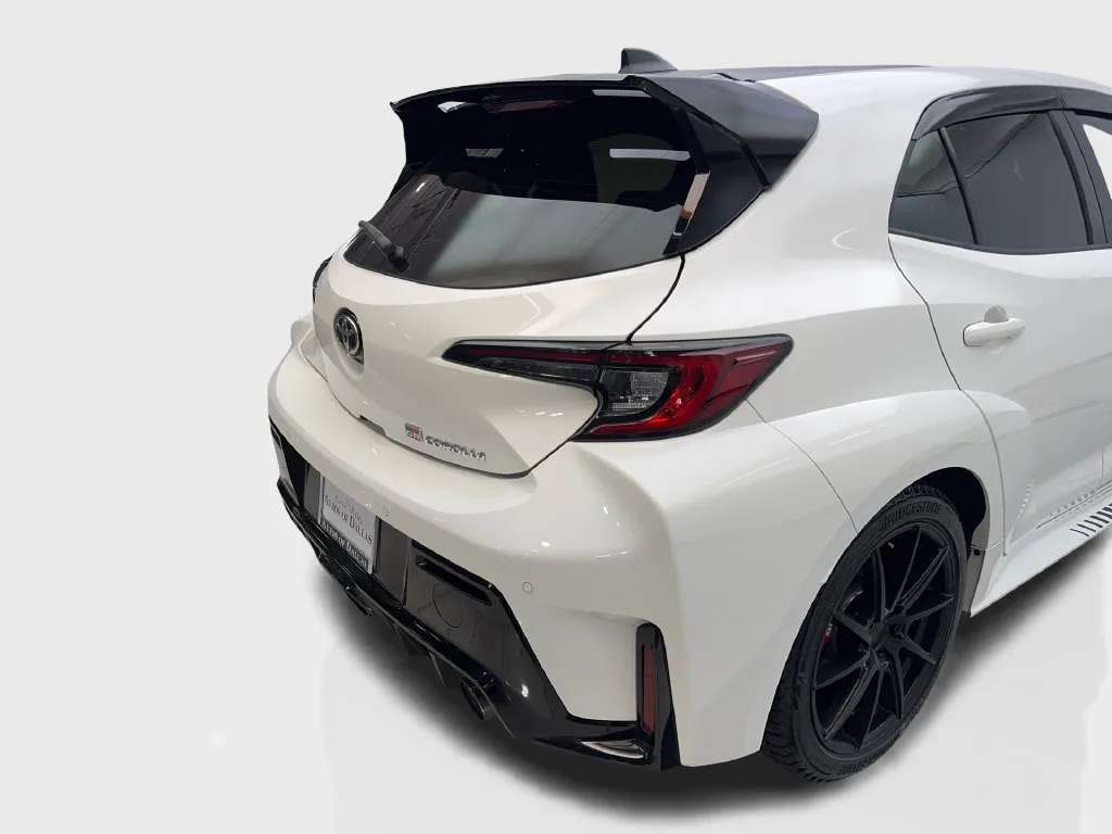 Toyota GR Corolla photo 20