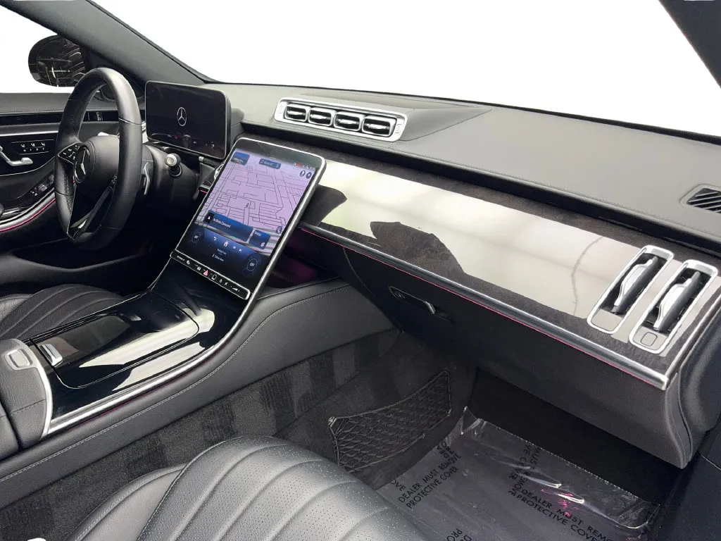 Mercedes-Benz S-Class photo 52