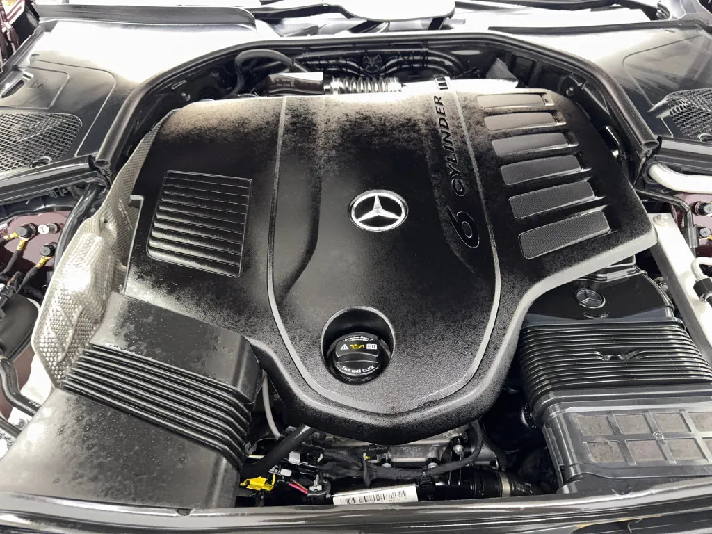 Mercedes-Benz S-Class photo 73