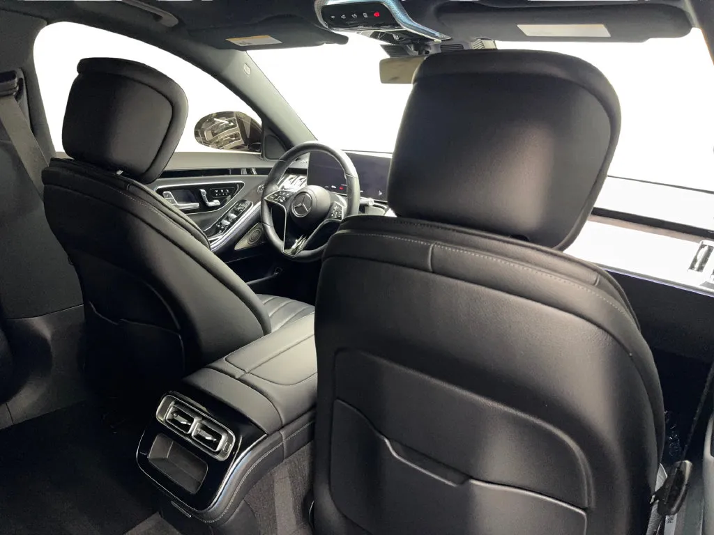 Mercedes-Benz S-Class photo 42