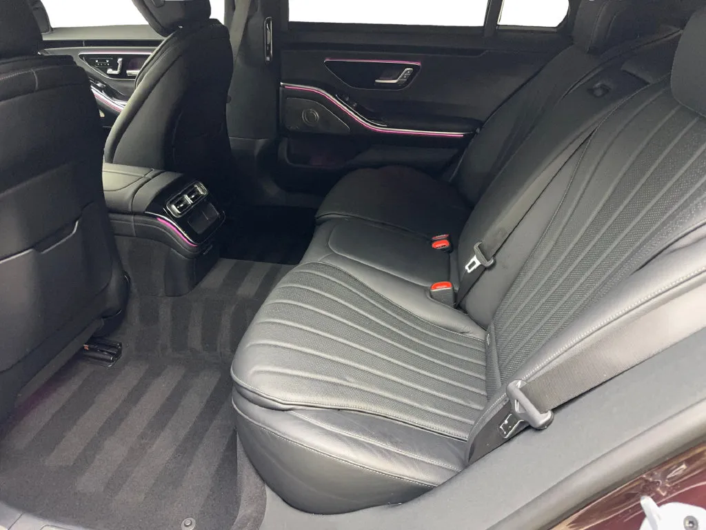 Mercedes-Benz S-Class photo 34
