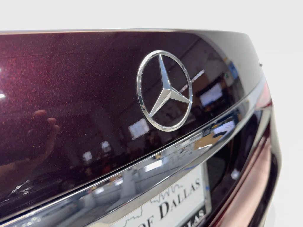 Mercedes-Benz S-Class photo 23