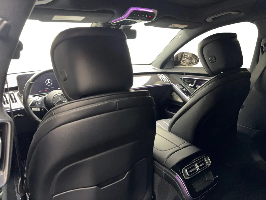 Mercedes-Benz S-Class photo 36