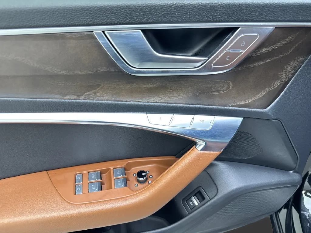 Audi A6 photo 34