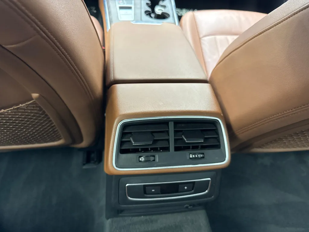 Audi A6 photo 70