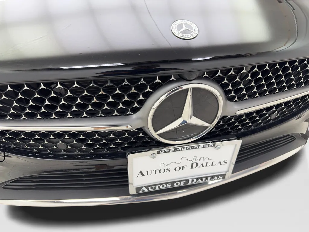 Mercedes-Benz CLA photo 26