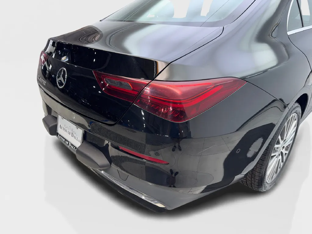 Mercedes-Benz CLA photo 20