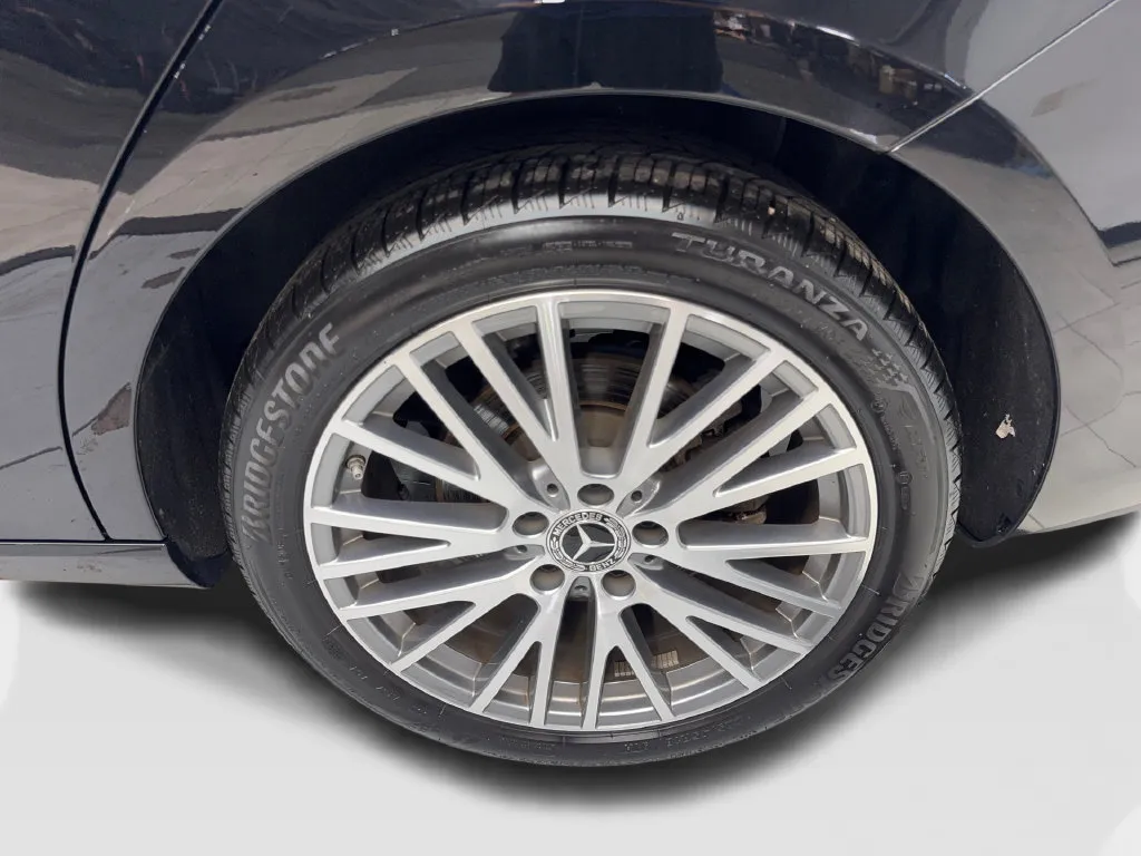 Mercedes-Benz CLA photo 81