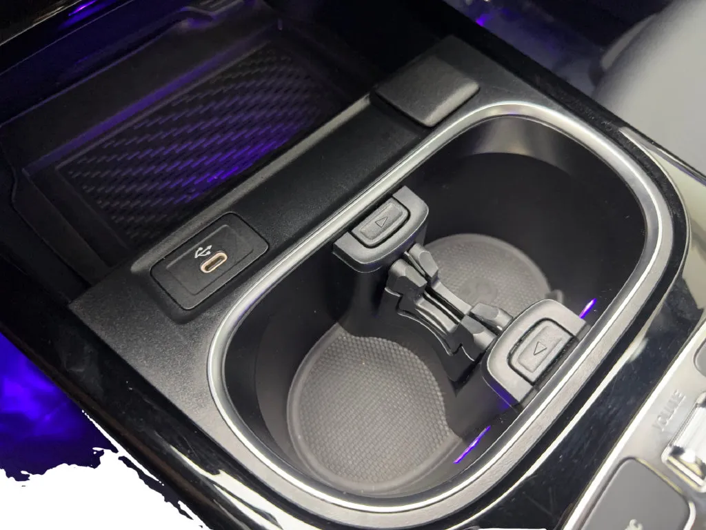 Mercedes-Benz CLA photo 65