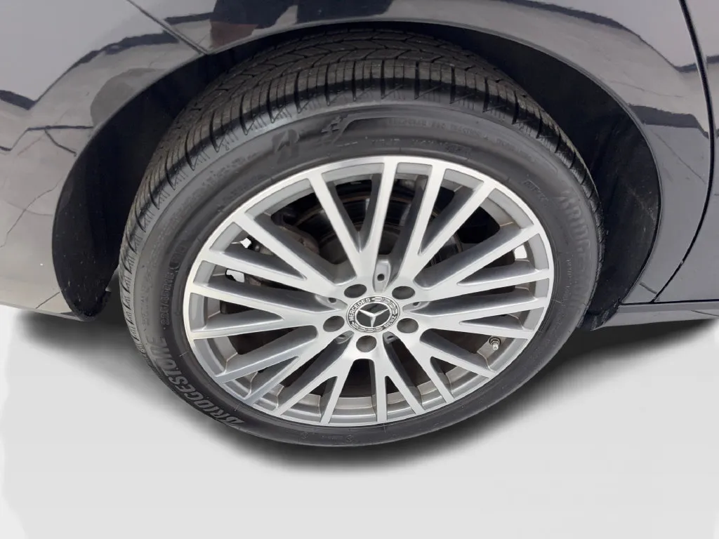 Mercedes-Benz CLA photo 80