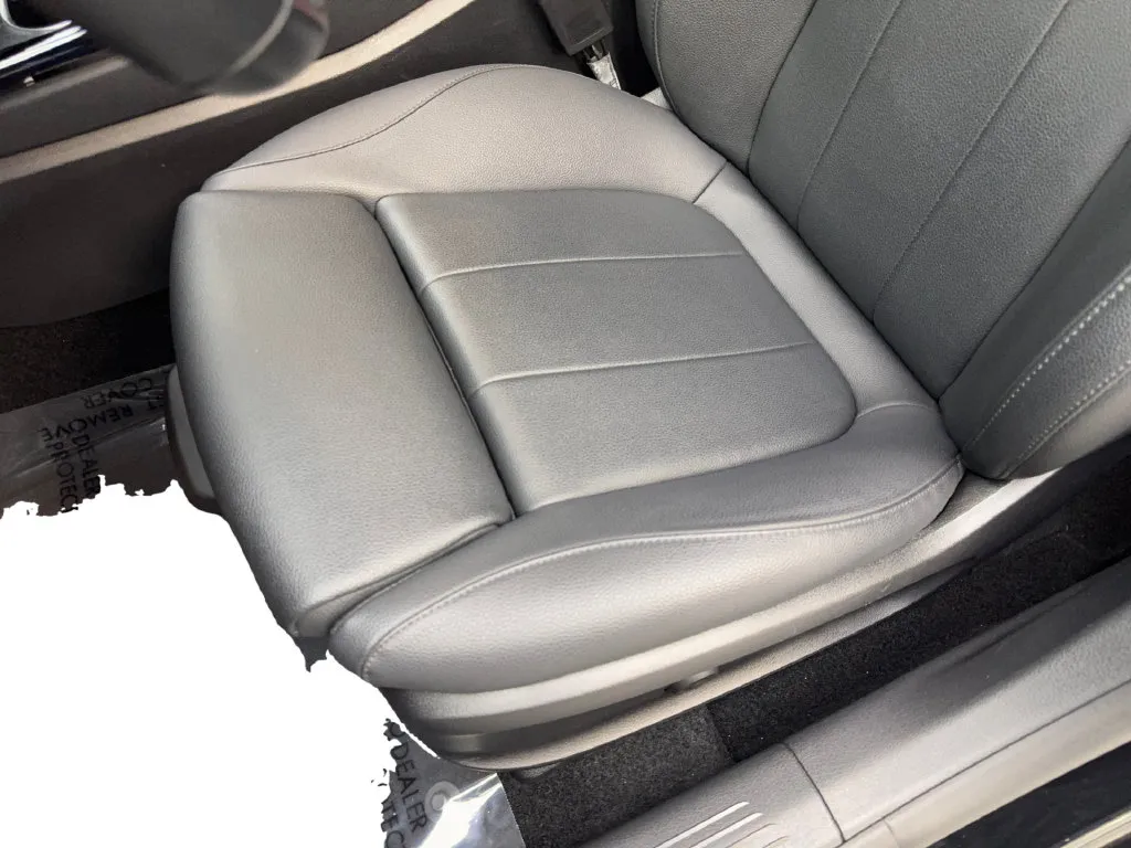 Mercedes-Benz CLA photo 29