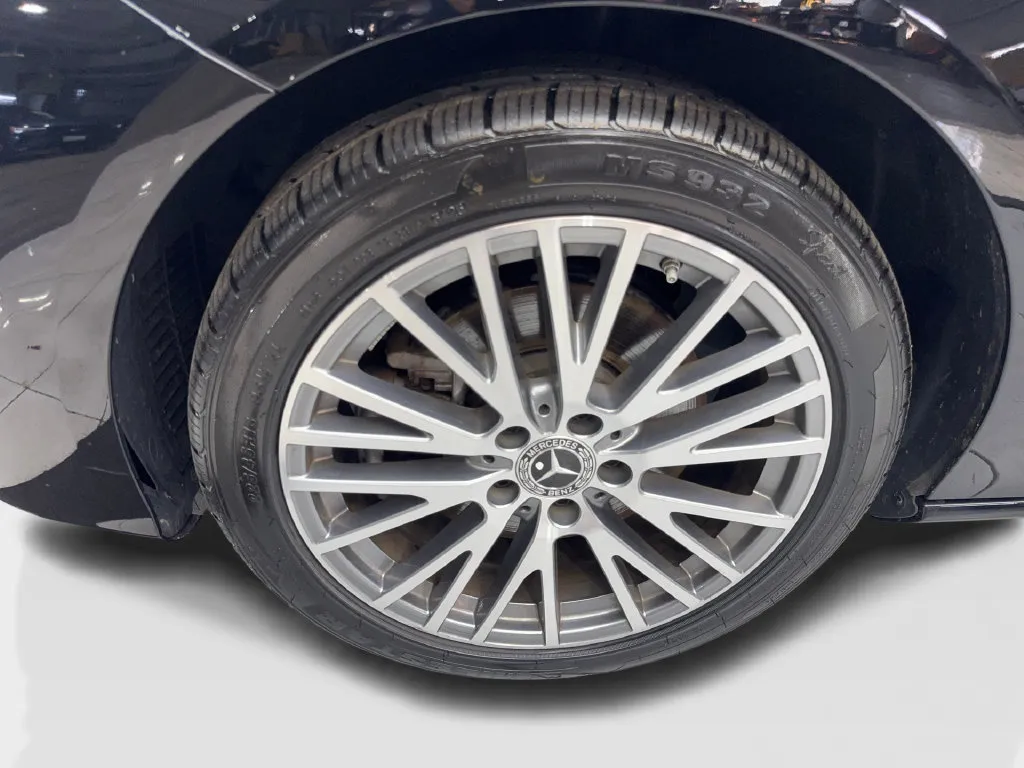 Mercedes-Benz CLA photo 82