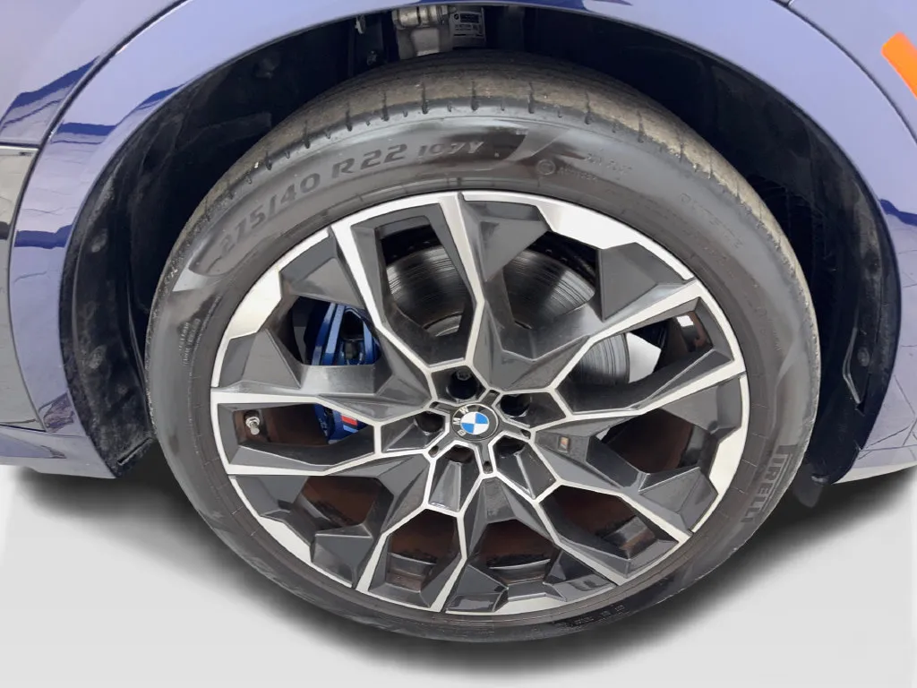 BMW X7 photo 87