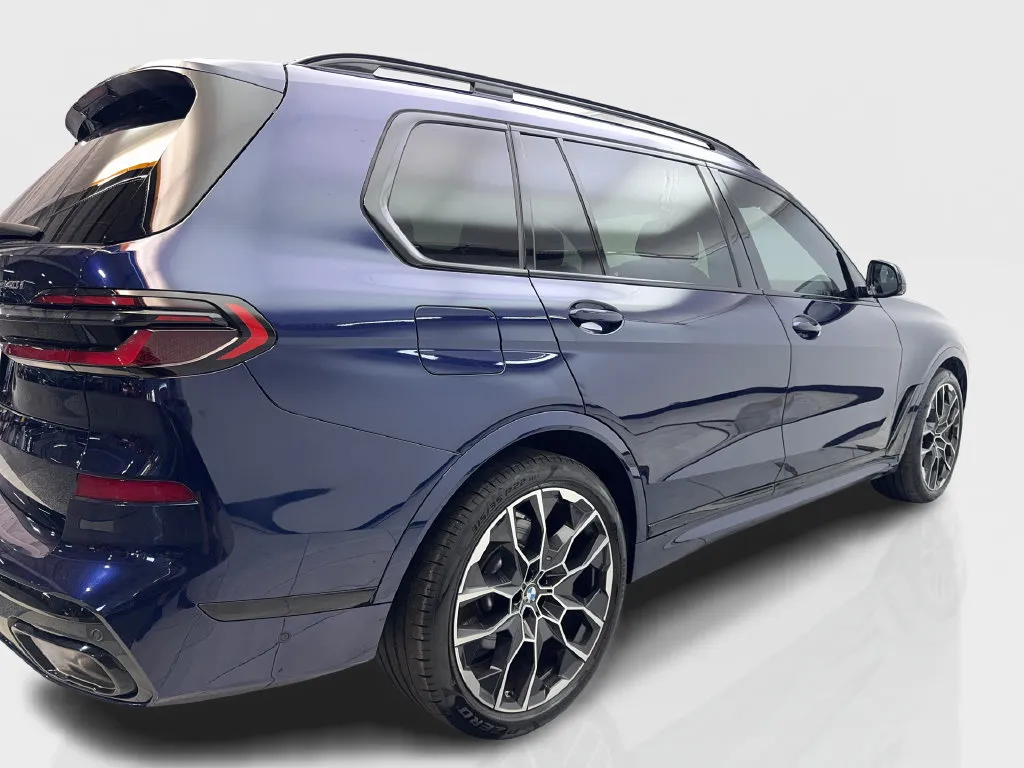 BMW X7 photo 15
