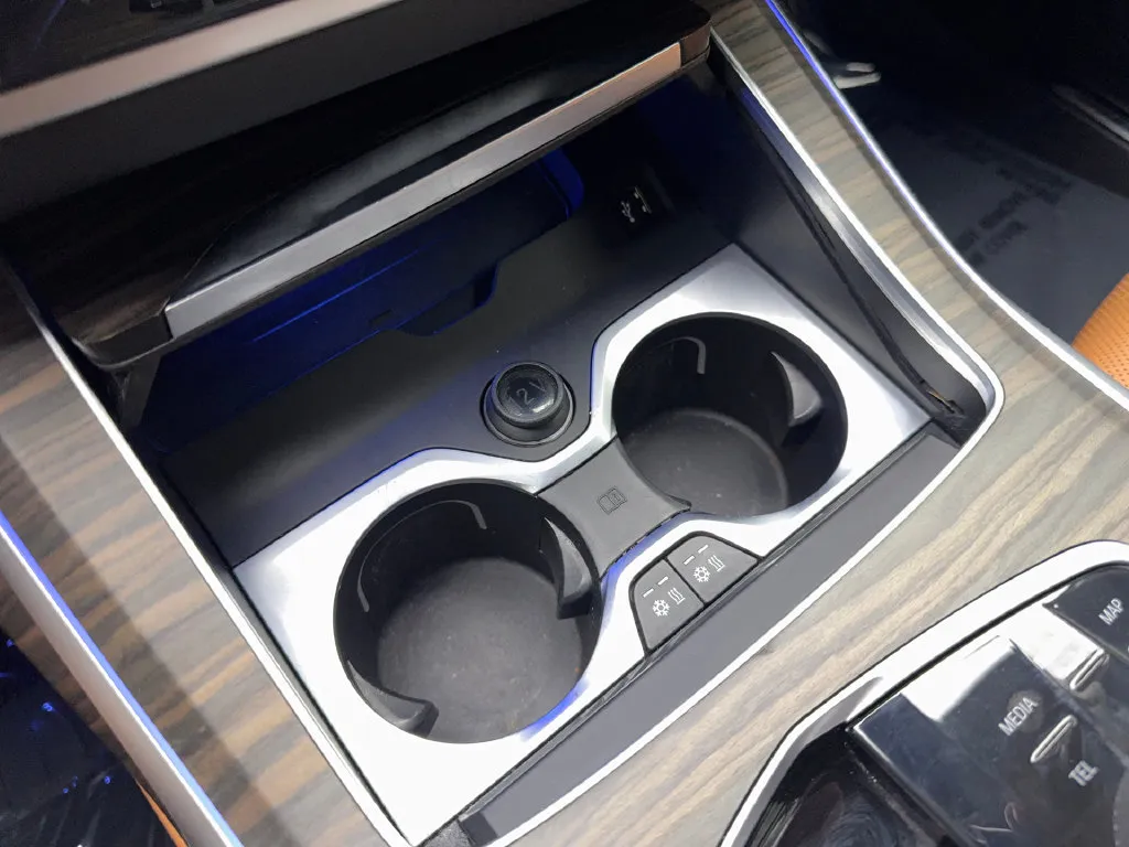 BMW X7 photo 75