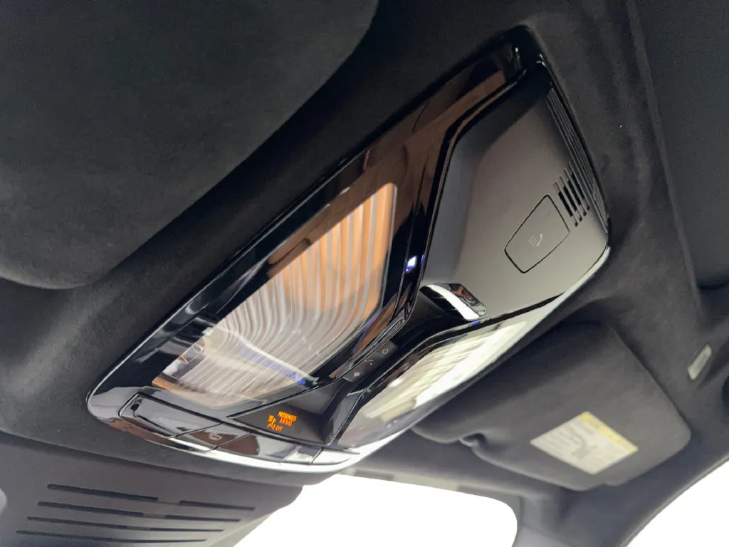 BMW X7 photo 80