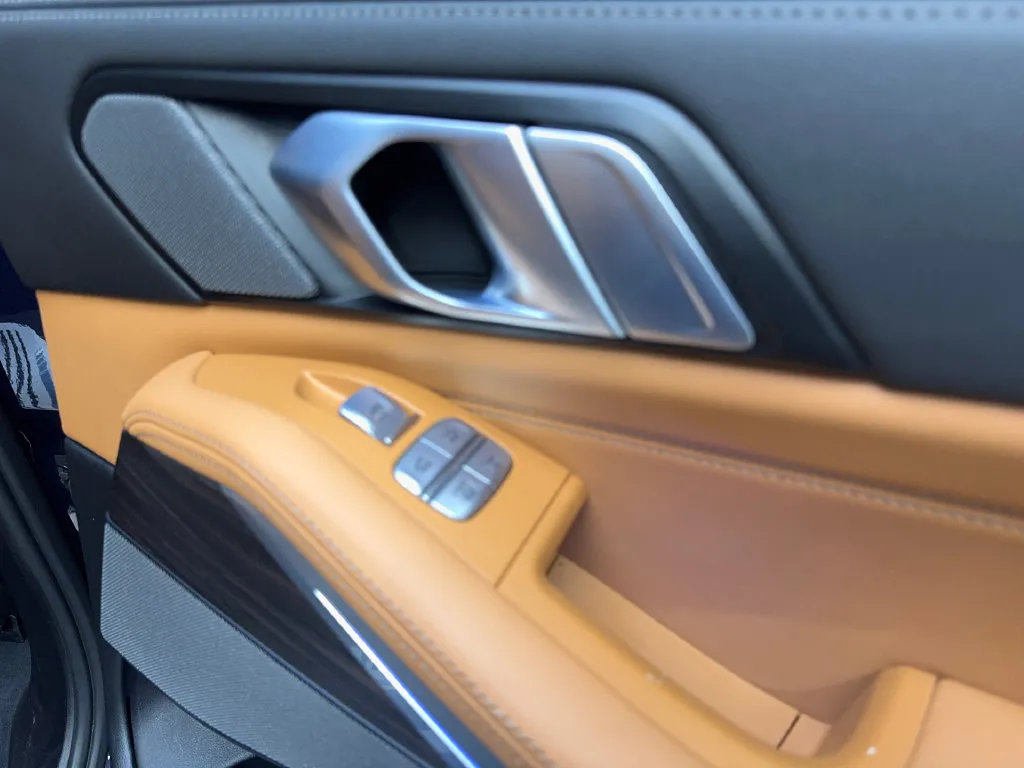 BMW X7 photo 50