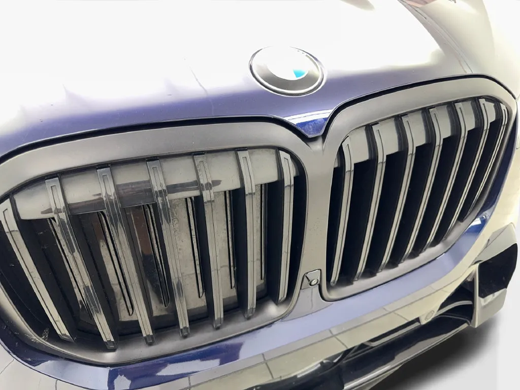 BMW X7 photo 28