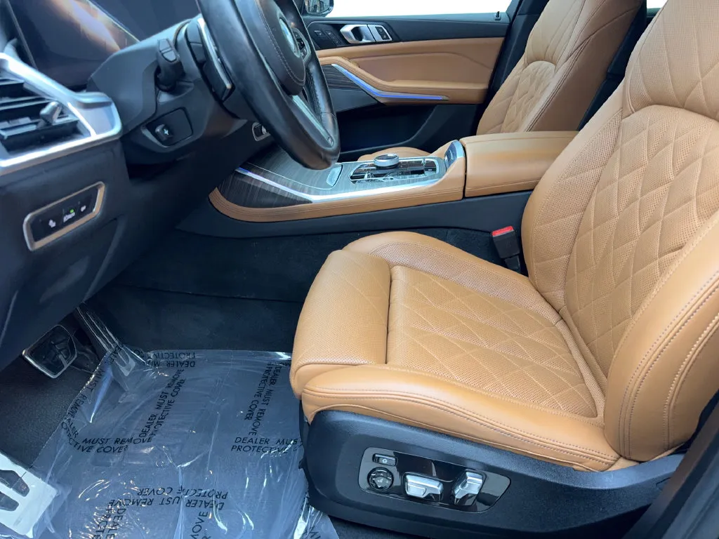 BMW X7 photo 29