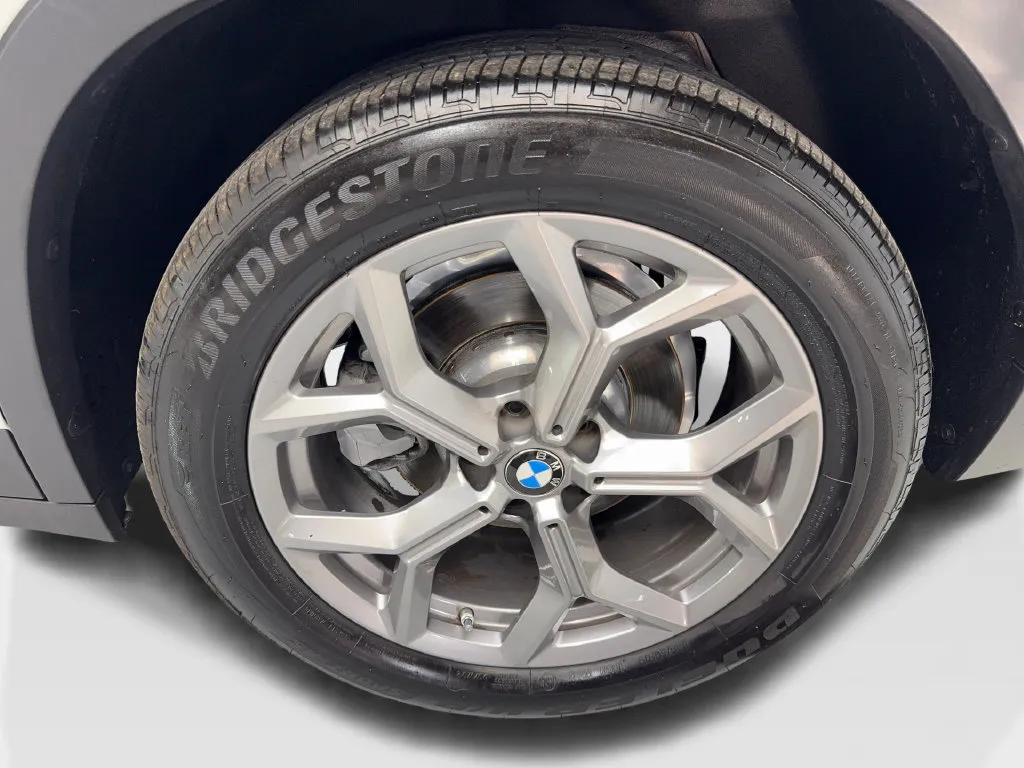 BMW X3 photo 86