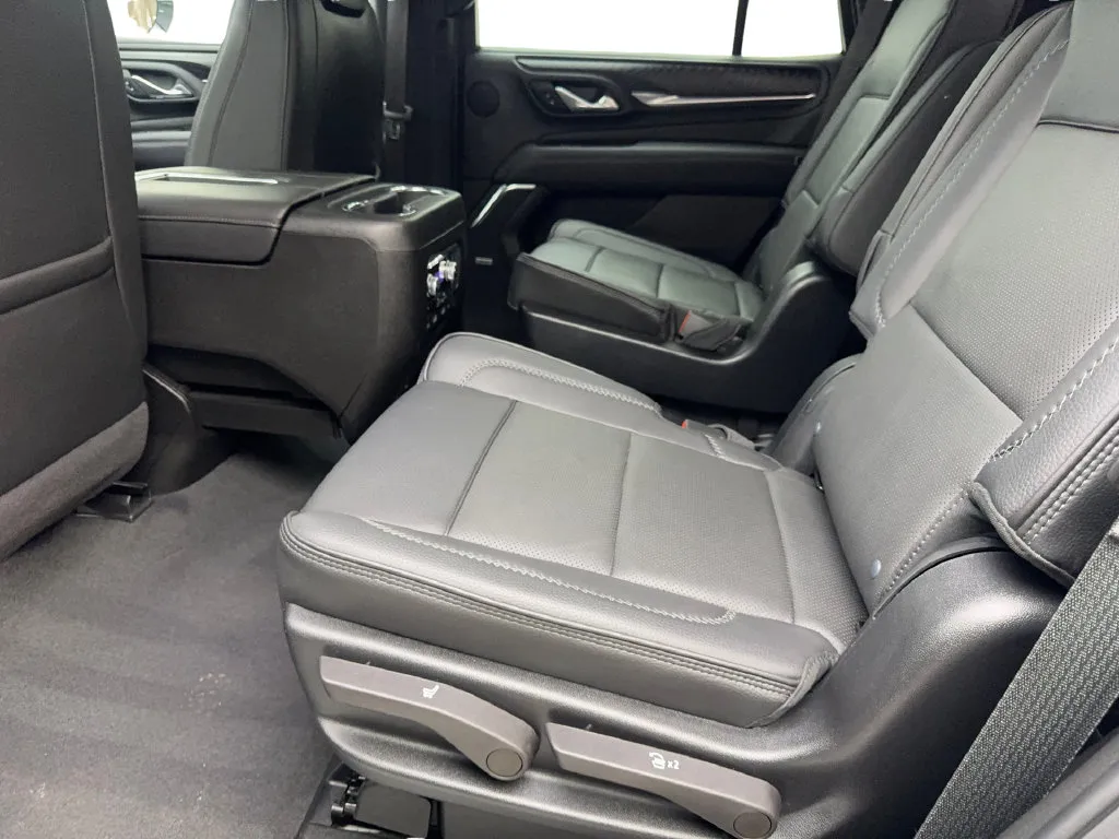 GMC Yukon photo 36