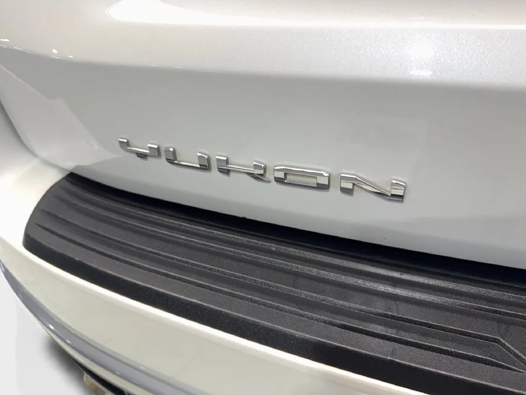 GMC Yukon photo 25
