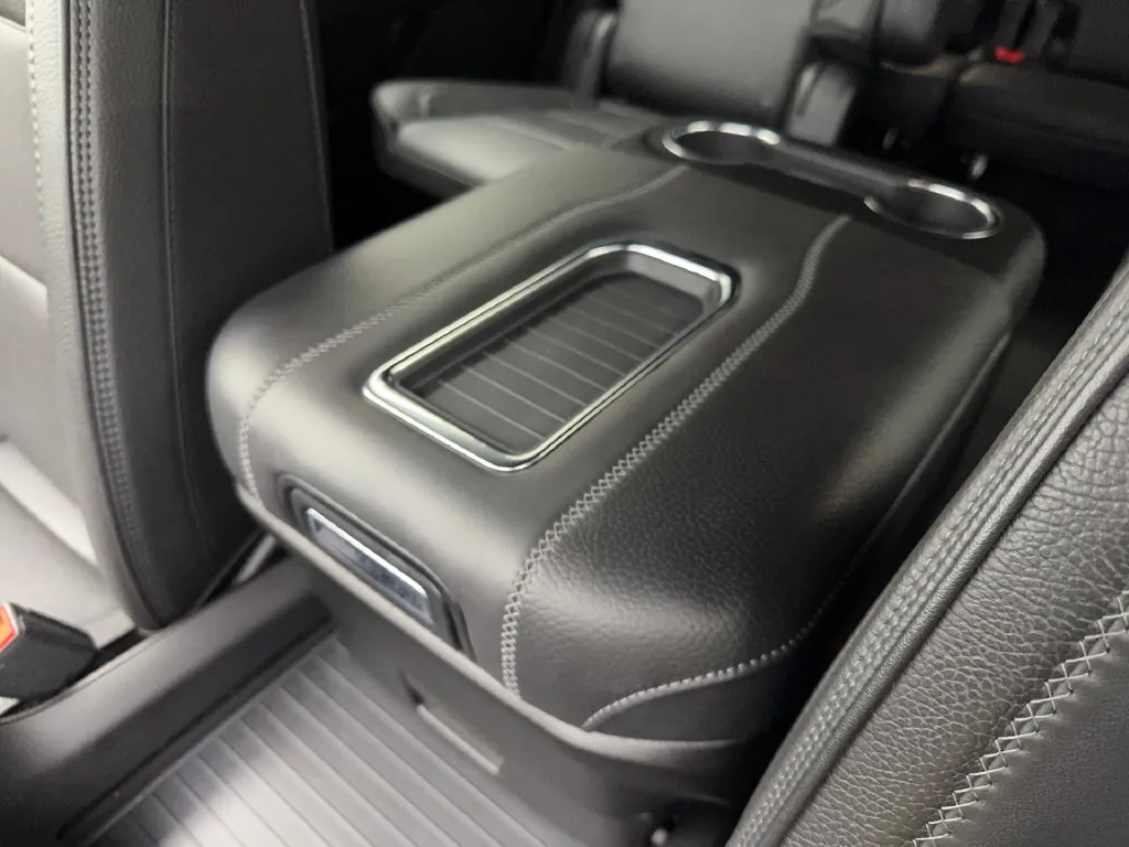 GMC Yukon photo 80