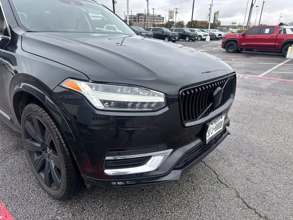 Volvo XC90 photo 7