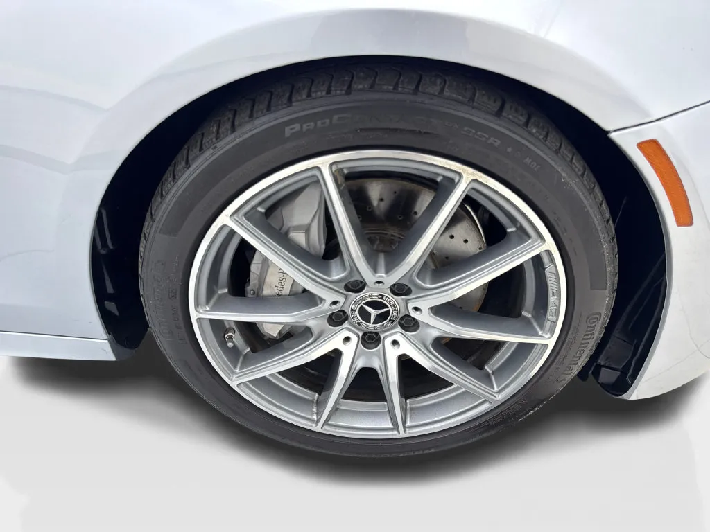 Mercedes-Benz E-Class photo 81