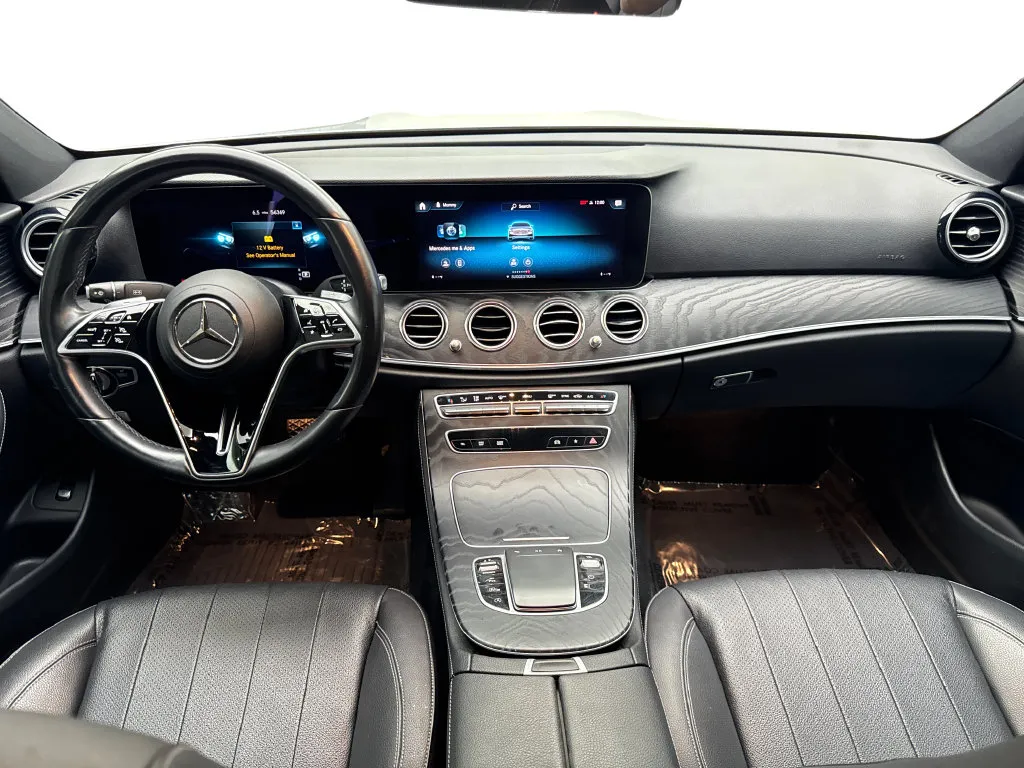 Mercedes-Benz E-Class photo 50