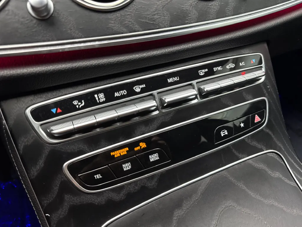 Mercedes-Benz E-Class photo 65