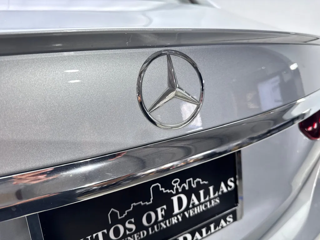 Mercedes-Benz E-Class photo 23
