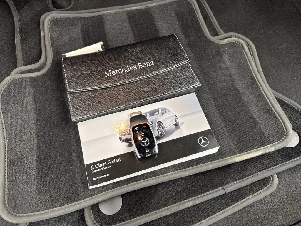 Mercedes-Benz E-Class photo 80